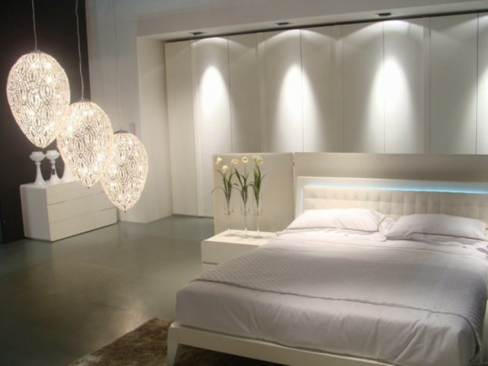 wunderschöne-Schlafzimmerbeleuchtung-sehr-elegantes-aussehen