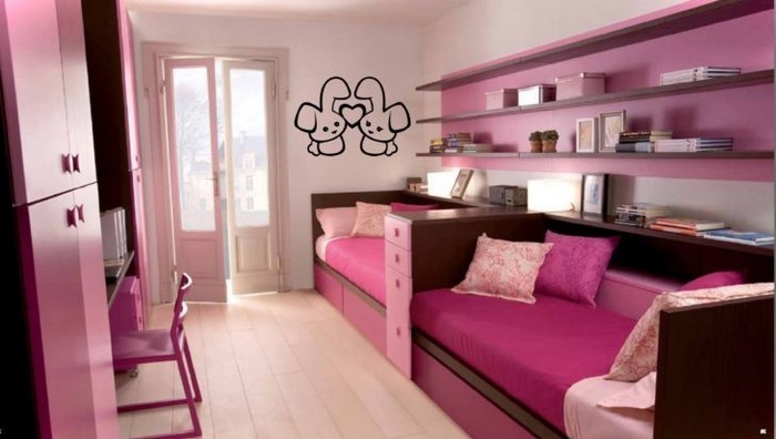 Schlafzimmer-farblich-gestalten-mit-Rosa-Eine-auffällige-Еinrichtung
