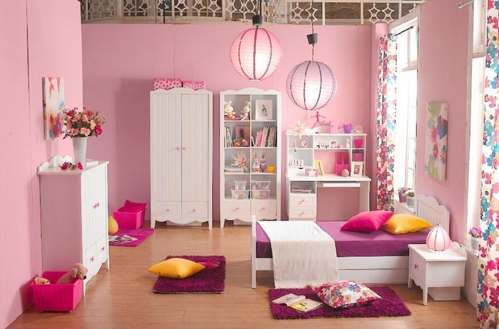 Schlafzimmer-farblich-gestalten-mit-Rosa-Eine-außergewöhnliche-Gestaltung