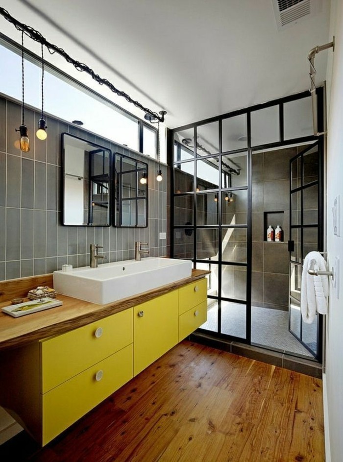 badezimmer-vorschlage-mit-gelben-regalen