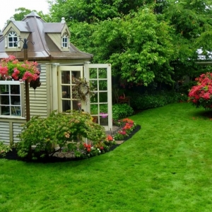 Mehr als 40 Vorschläge, wie Sie ein Gartenhaus selber bauen!