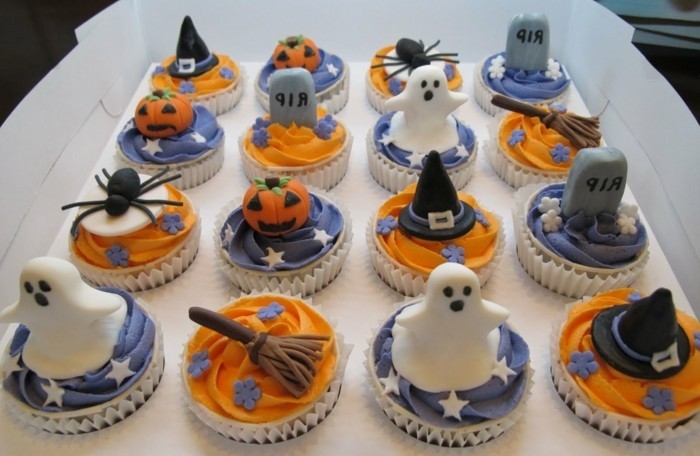 muffins-dekorieren-halloween-boo-geister