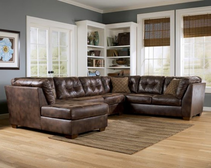 Braune Wande Im Wohnzimmer