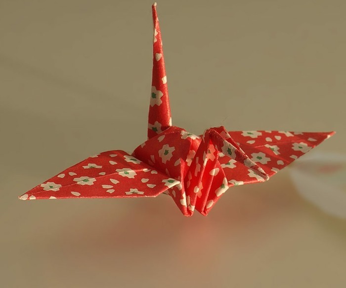 1origami-papier-origami-kranich-kranich-origami-origami-kranich-bedeutung-falttechnik-papier