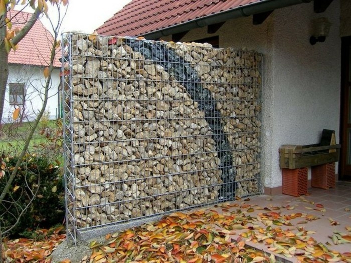 trockenmauer-natursteinwand-selberbauen-dekosteinwand-ohne-beton-bauen