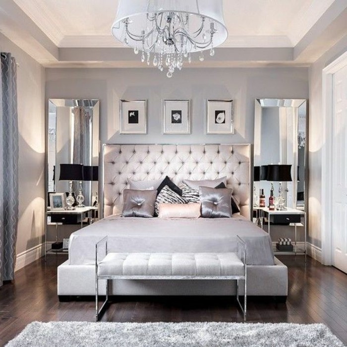 schlafzimmer-dekorieren-moderne-schlafzimmer-kronleuchter-bilder-spiegeln-grauer-teppich