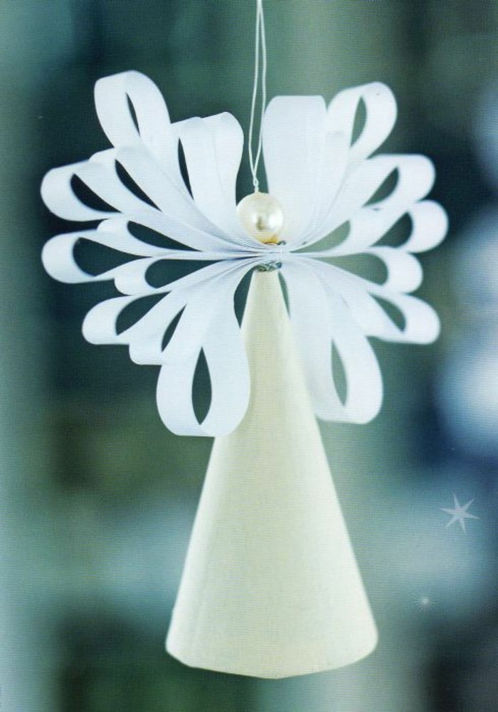 2-bastelideen-weihnachten-weiser-engel-aus-papier-und-perle-selber-machen