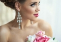Stilvolle und moderne Hochzeitsfrisuren: Prachtvolle Ideen für alle Haarlängen