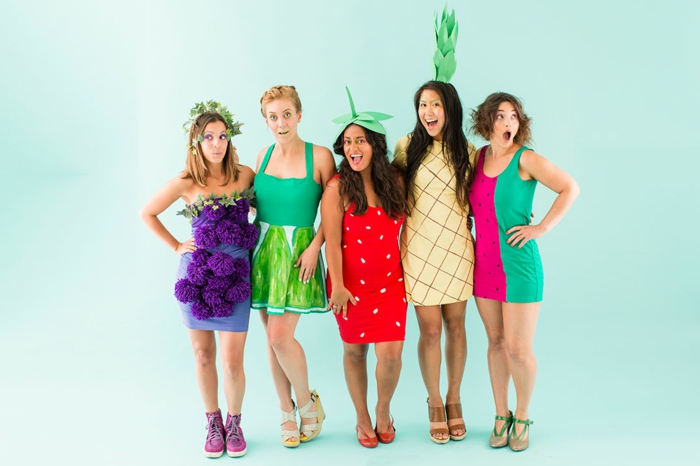 schicke Kleider Karneval Gruppenkostüme von Frauen wie Früchte