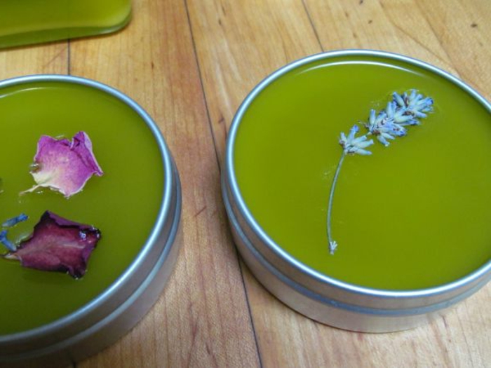 DIY Handcreme mit Extrakt von Lavendel und Rosen