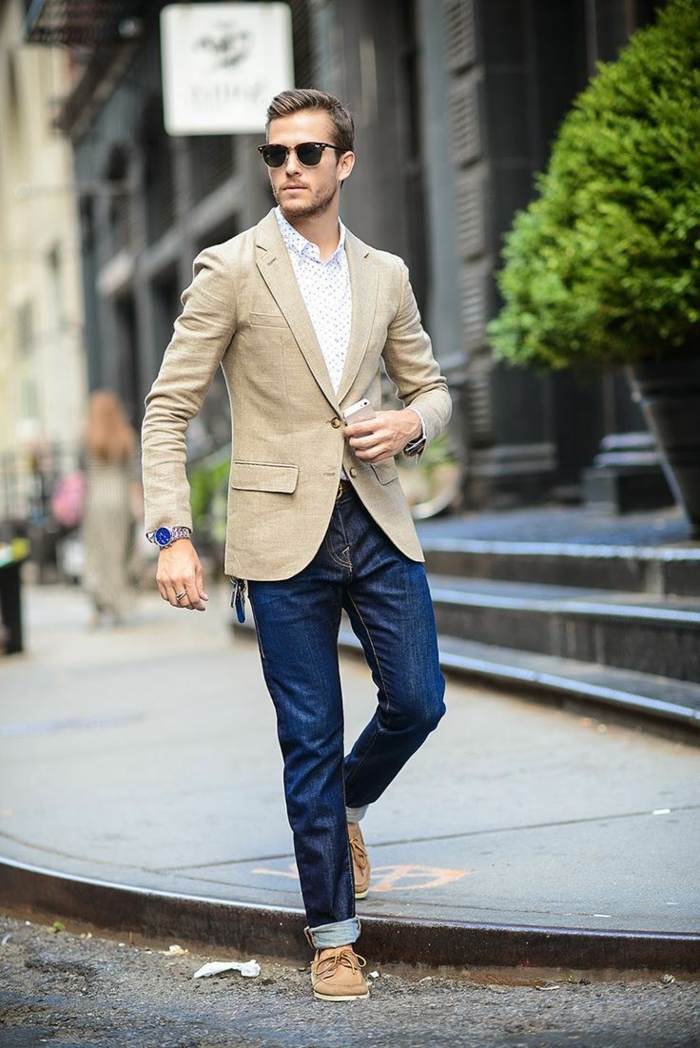 smart casual herren stil zum bezaubernden look vom mann beige blazer und schuhe jeans