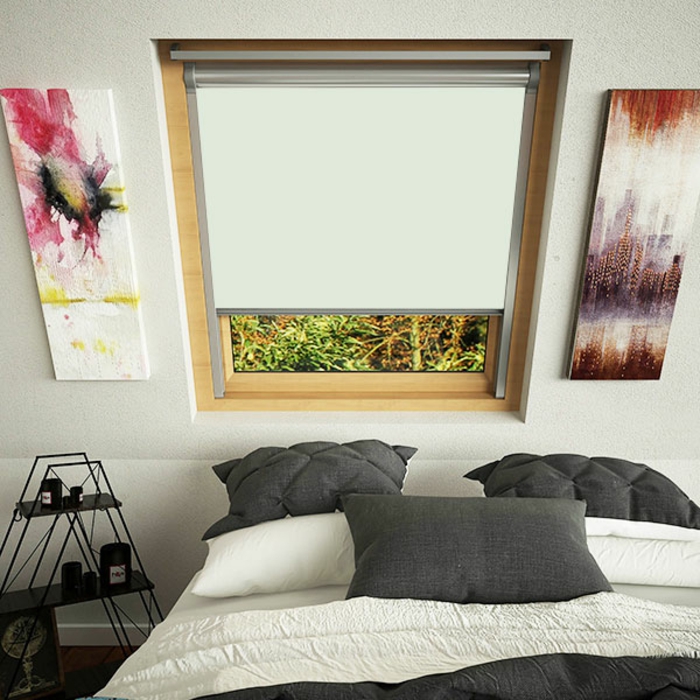 Dekotipps Schlafzimmer Wandbilder und Sichtschutzrollo