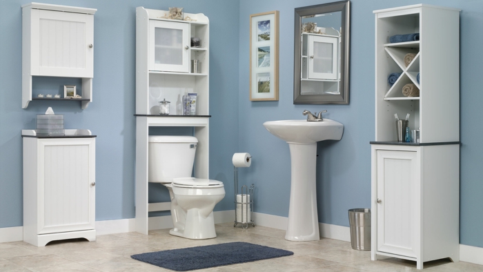 bad einrichtungsideen blaue wände und weiße badmöbel wc waschbecken spiegel