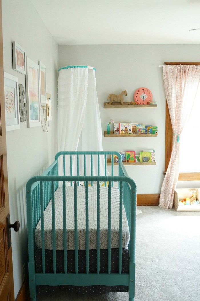babyzimmer junge, ideen für die beiden geschlechter, blaues babybett, deko ideen