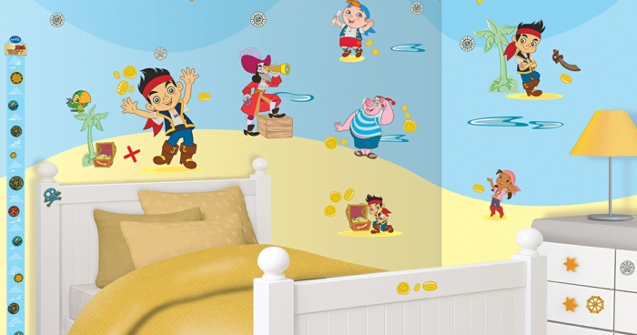 alle Helden aus der Disney Animation - in blauem und gelbem Hintergrund Wandgestaltung Kinderzimmer