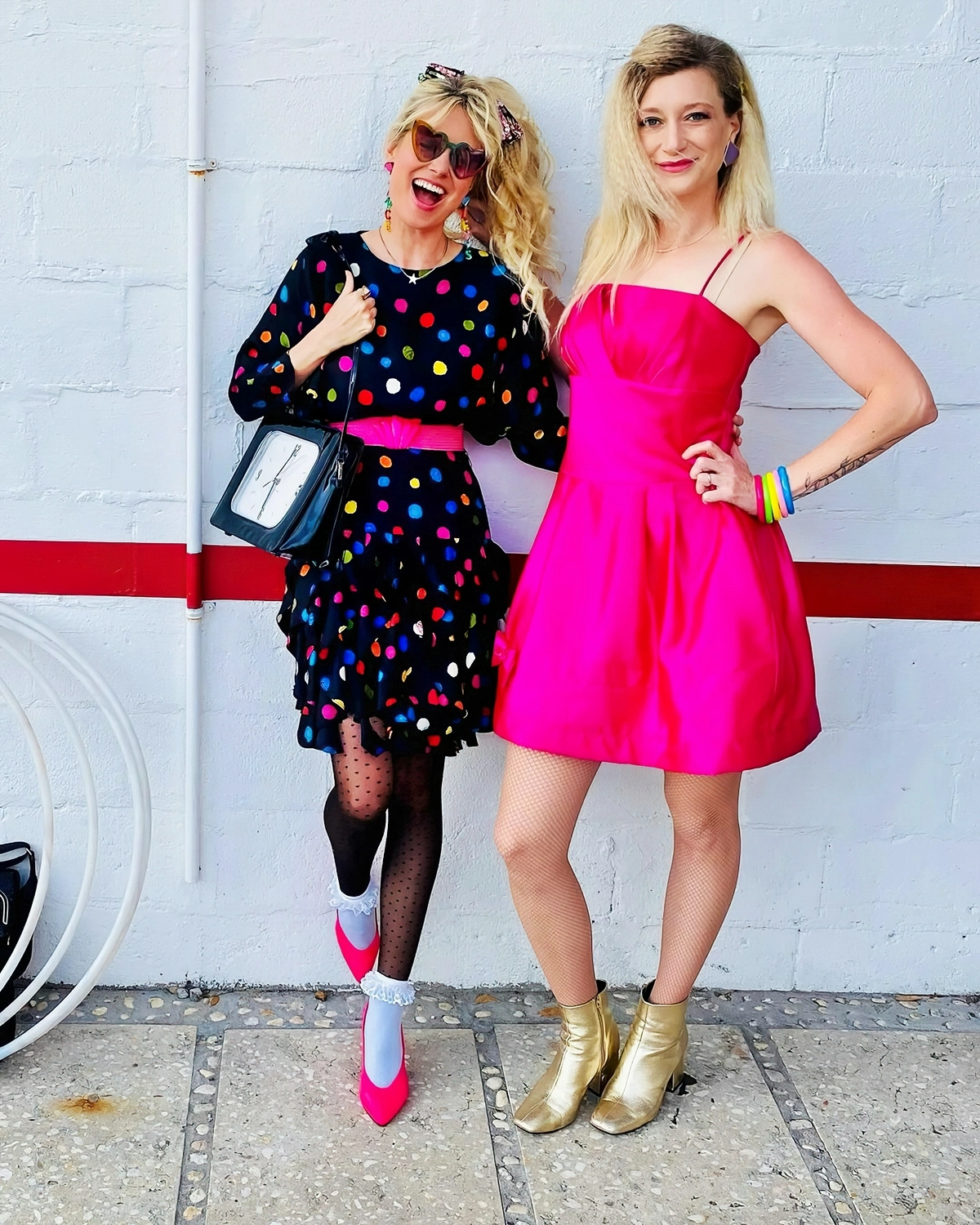 80er party outfit fuer frauen retro kleidung ideen beehiveblondes