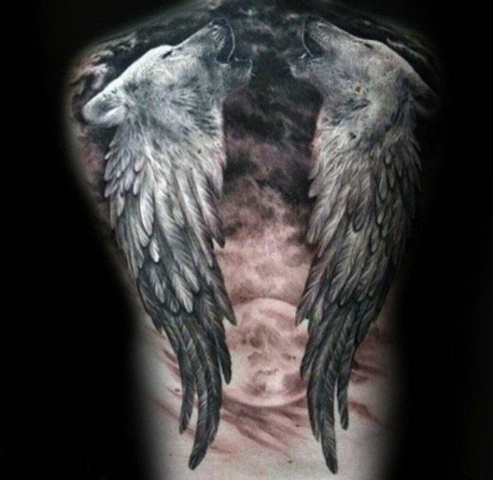ein großer roter mond und zwei schwarze engelsflügel und noch zwei heulende wölfe - idee für einen engelsflügel tattoo für männer 
