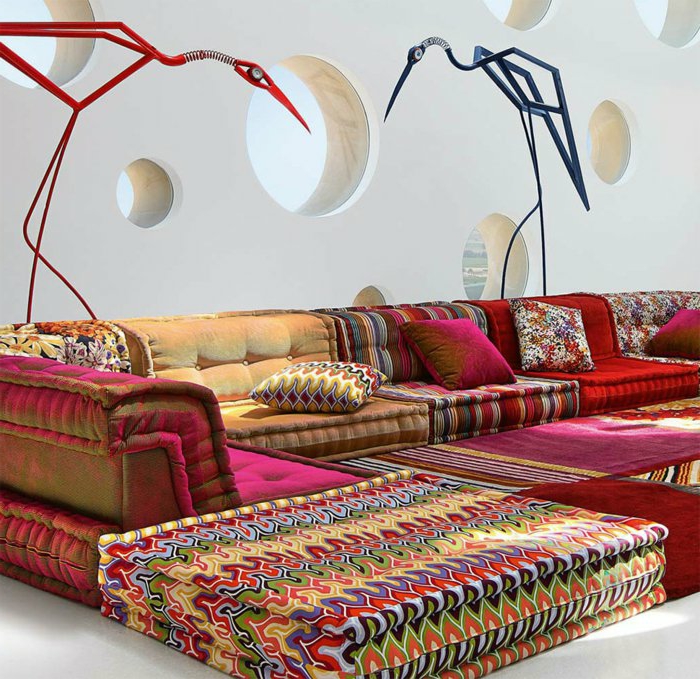 marokkanische lampen dekorative storchen ideen buntheit buntes zuhause möbel muster sofa kissen deko wand idee