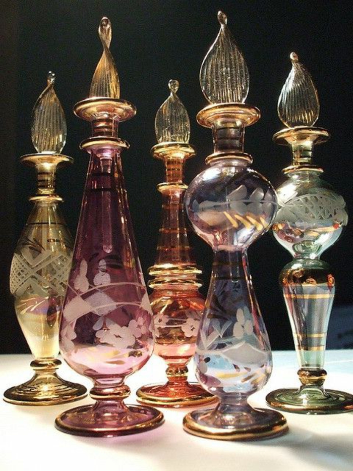 arabische möbel ägyptische parfümflaschen mit einzigartigem design unikale stücke dekoration und duft 