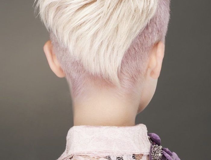 moderne frisuren für kurze haare blond mit lila haarfarbe kurzhaarfrisuren undercut damen freche frisuren kurz frisurentrends 2020