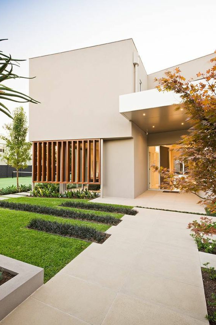 Minimalistisch bedeutet mit schlichten, geometrischen Formen den Garten zu gestalten