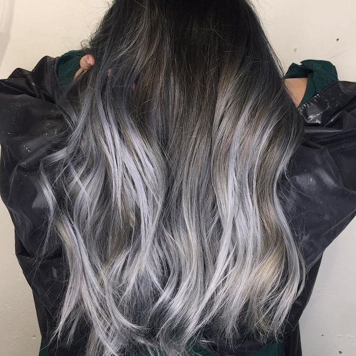 braune haare grau färben, ombre effekt, dunkelgraue haare mit hellgrauen spitzen