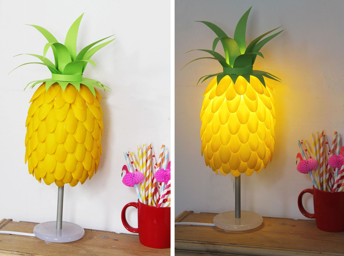 Nachttischlampe-Ananas, Lampenschirm aus Plastiklöffeln selber machen, DIY Projekte für Erwachsene