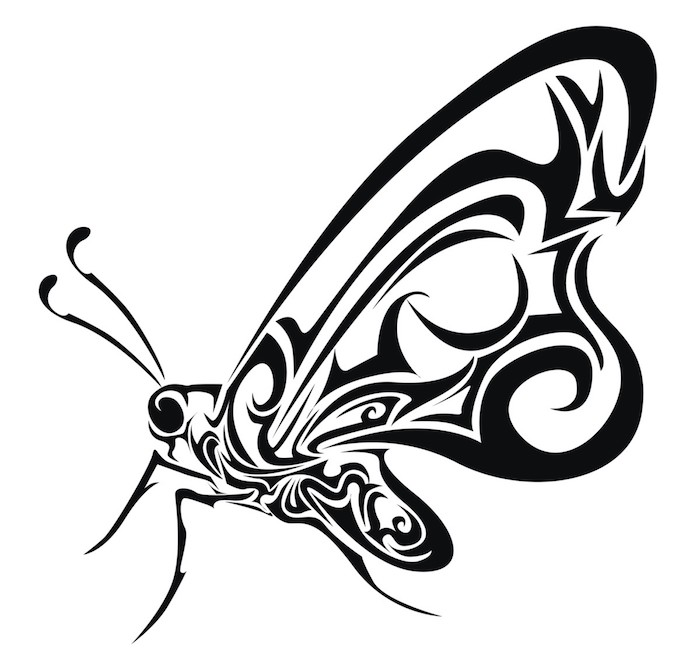 hier finden sie ein kleiner schwarzer schmetterling mit langen flügeln - eine unserer lieblingsideen für einen schwarzen butterfly tattoo