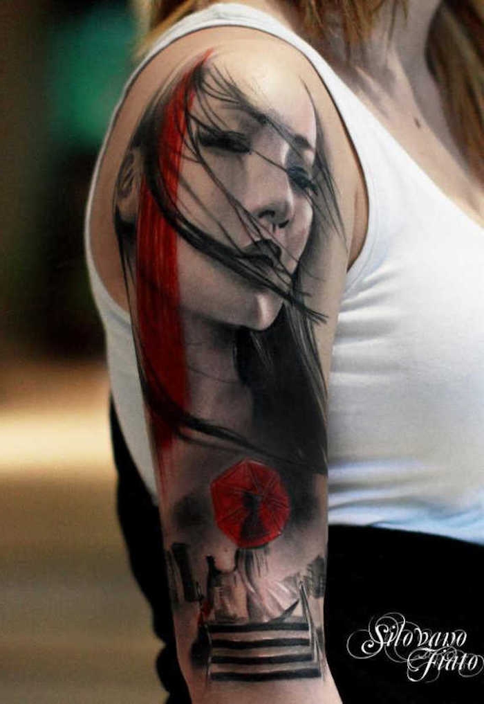 tattoo arm frau, japanische tätowierung in schwarz und rot