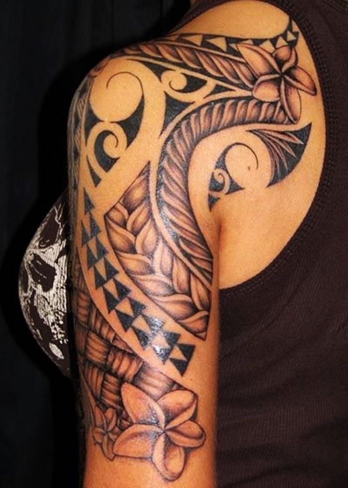 tribal tattoo vorschläge für frauen, tätowierung mit blumen und geometrischen elementen