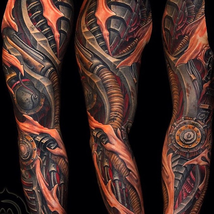 arm tattoo mann, farbige biomechanische tätowierung, tattoo mit maschinenteilen