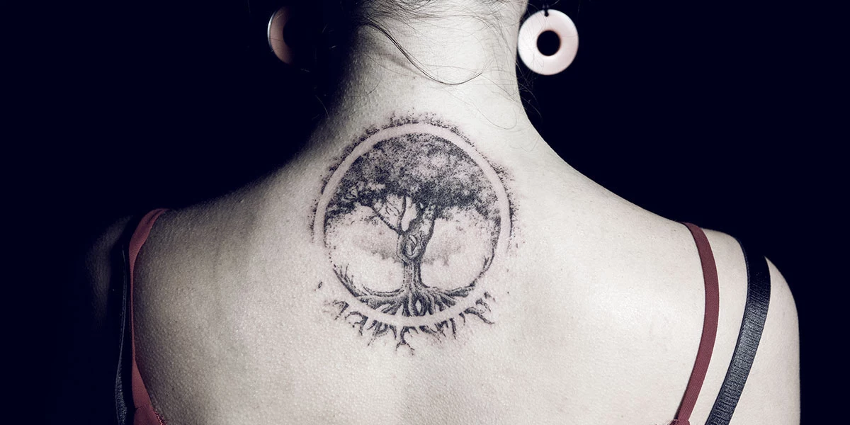 alte kleine Baum Tattoos