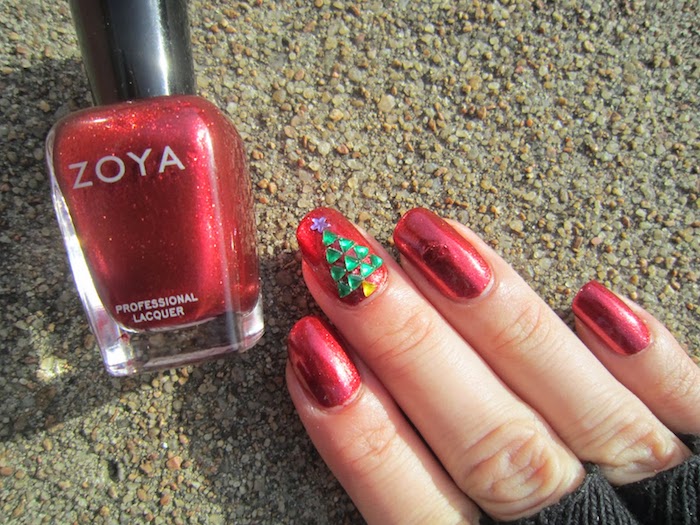 nägel weihnachten rote nägel zu jedem fest grüne dekoration weihnachtsbaum zoya