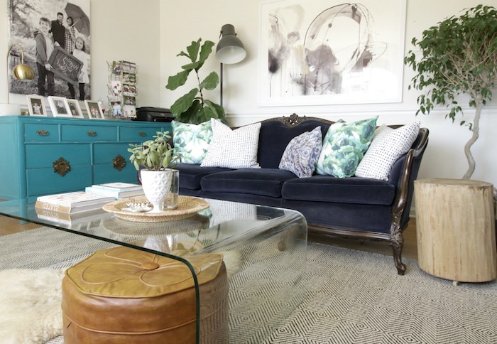 bodenkissen passt in jedem zuhause schöne idee brauner leder sitzkissen sofa schrank