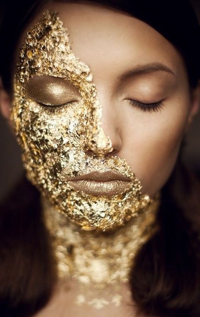 eine goldene Halloween Maske selber machen - das halbe Gesicht decken