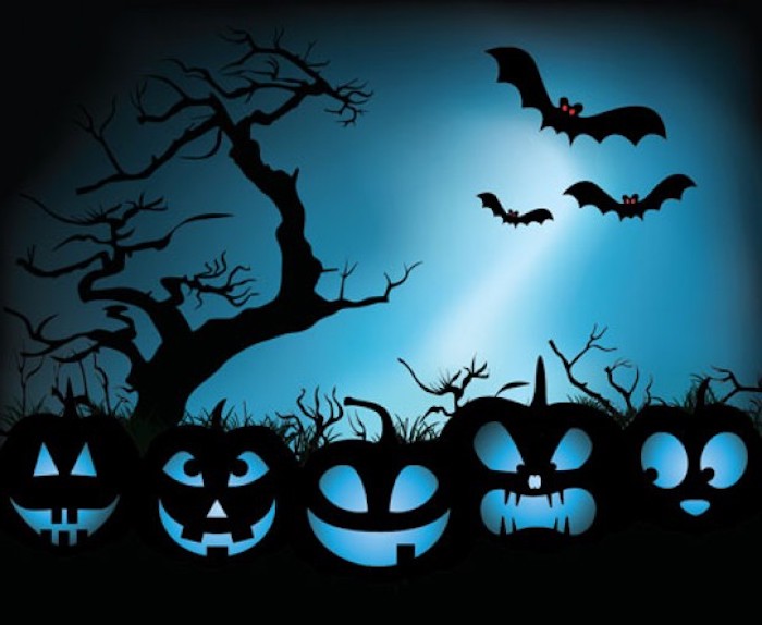 Halloween Hintergrund in blauer Farbe - verschiedene Kürbis Gesichter