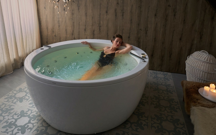 Aromatherapie und höchster Komfort im eigenen Badezimmer, hausgemachtes Badesalz für Entspannung