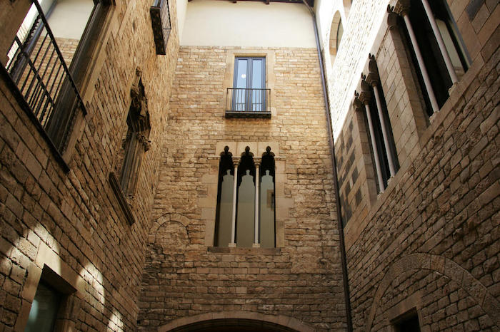 barcelona reisetipps, museu de picasso in spanien, mittelalterliche architektur
