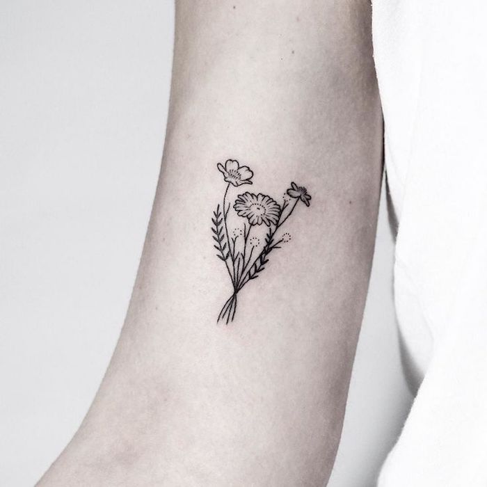 Unterarm blumen tattoos frau Tattoo Unterarm