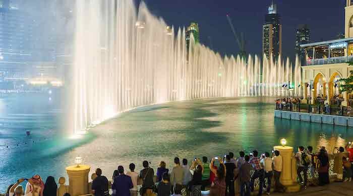 wo liegt dubai die stadt des luxus magische springbrunnen tanz der brunnen dubai mall