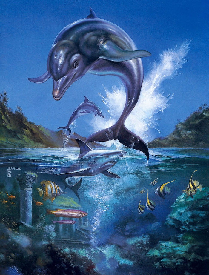 einzigartiges bild mit grauen delfinen im sprung und einem großen blauen hai und kleinen schwimmenden gelben und orangen fischen