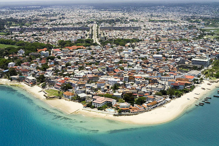 sansibar stadt die altstadt von zanzibar von oben fotografiert stone town tansania