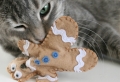 Einfache und tolle Anleitungen, wie Sie Katzenspielzeug selber machen
