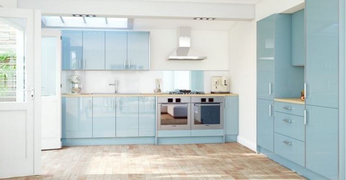 küchenbilder schöne küchendesigns in blau und weiß helle farben in der küche frisch