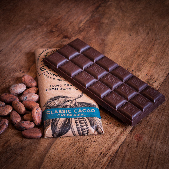 schokolade selbst gestalten rohe schokolade verpackung schokobohnen kakaobohnen dunkle schokolade