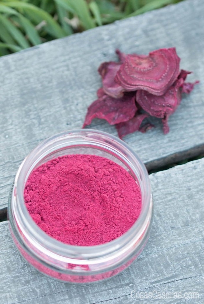 schminke selber machen, rosa rouge aus nazürlichen produkten