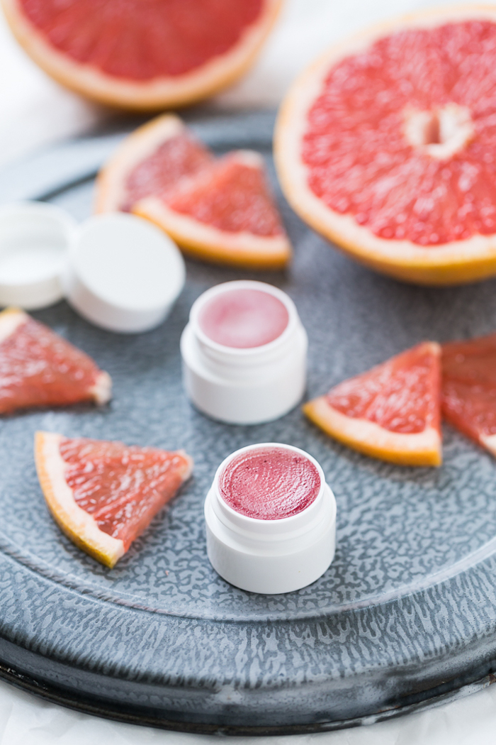lippenstift selber machen, selbstgemachte lippenbalsame mit grapefruit, lippenpflege