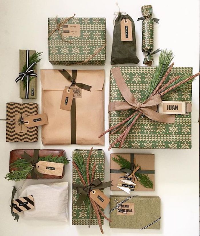 viele kleine Geschenke mit grünen Verpackungen - Ideen für Adventskalender