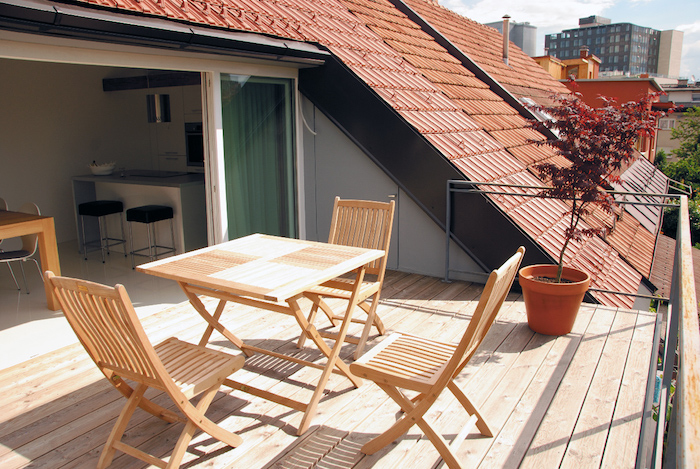 dachgeschosswohnung einrichten wohnung mit terrasse balkon auf dem dach dachgeschoss mansarde oder maisonette wohnideen