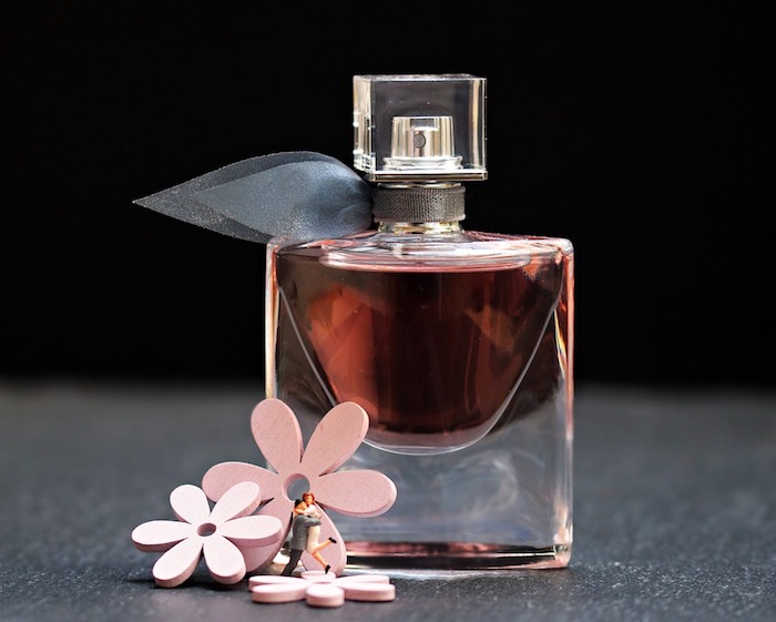 parfüm für dich, luxuriöses parfum mit jasmin, selbstgemachte kosmetikprodukte